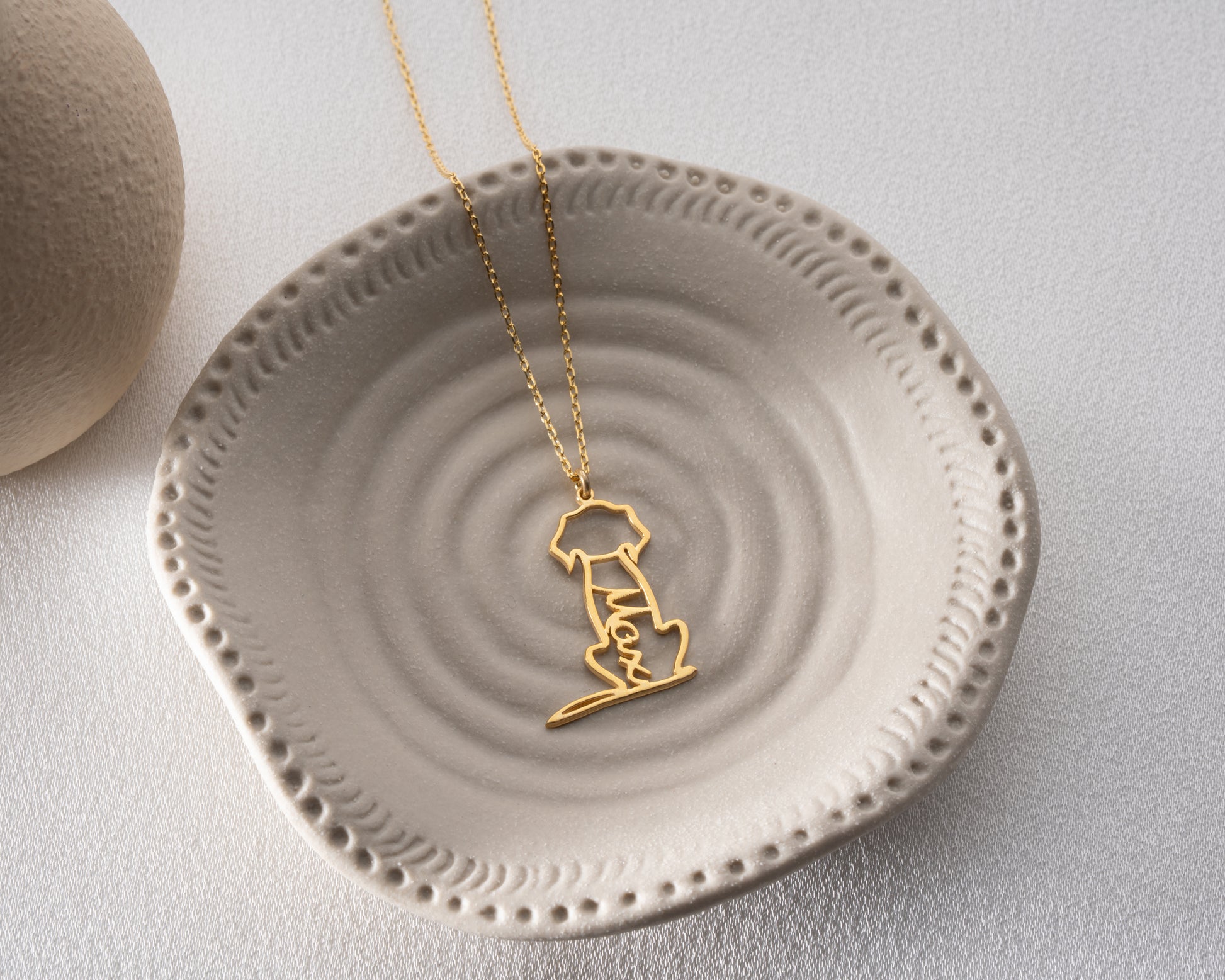 Personalized pet memorial necklace detail