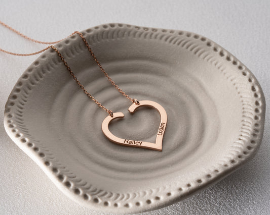 engraved necklace