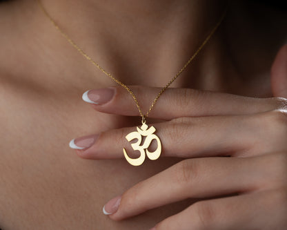 Aum symbol pendant