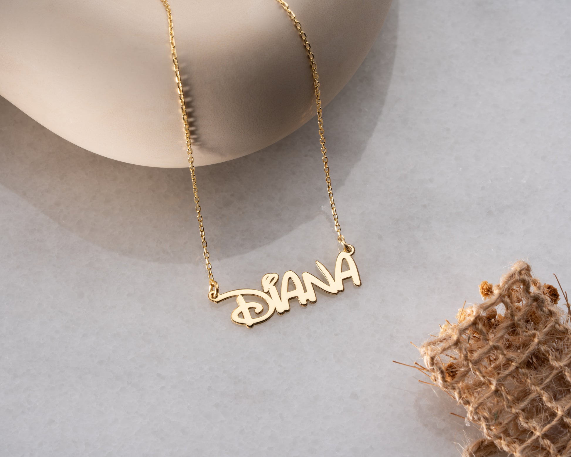 Dainty personalized name necklace