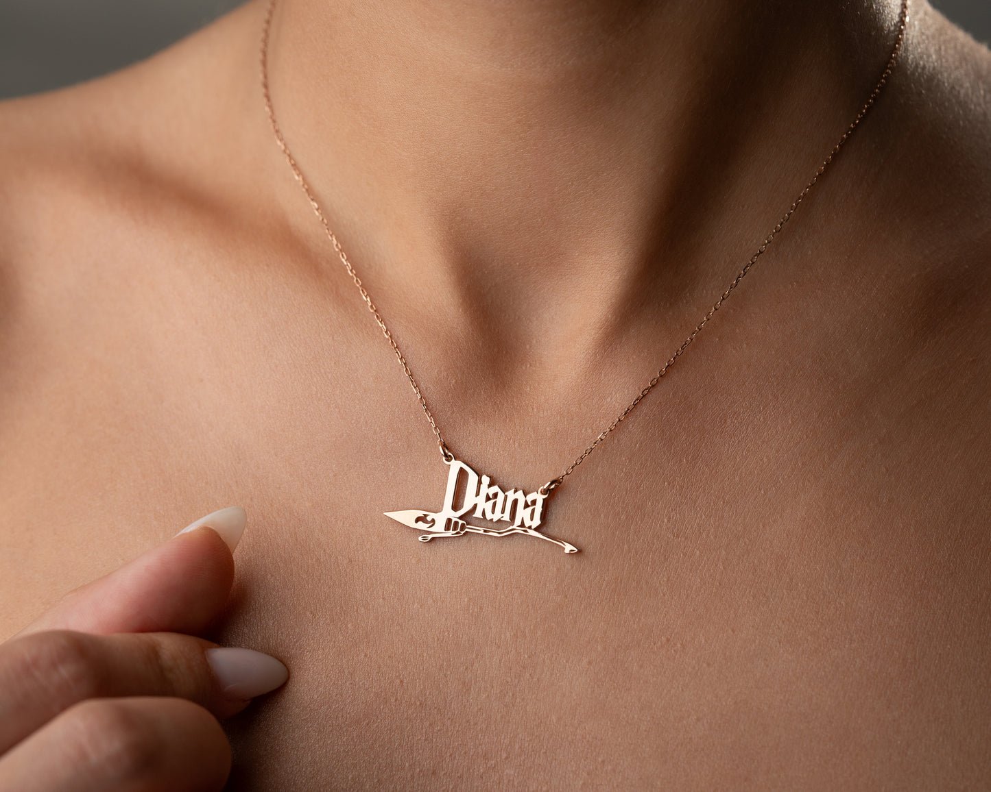 Personalized broom name necklace detail 9