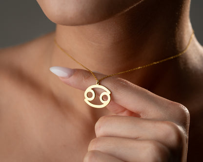 Zodiac sign necklace detail 11