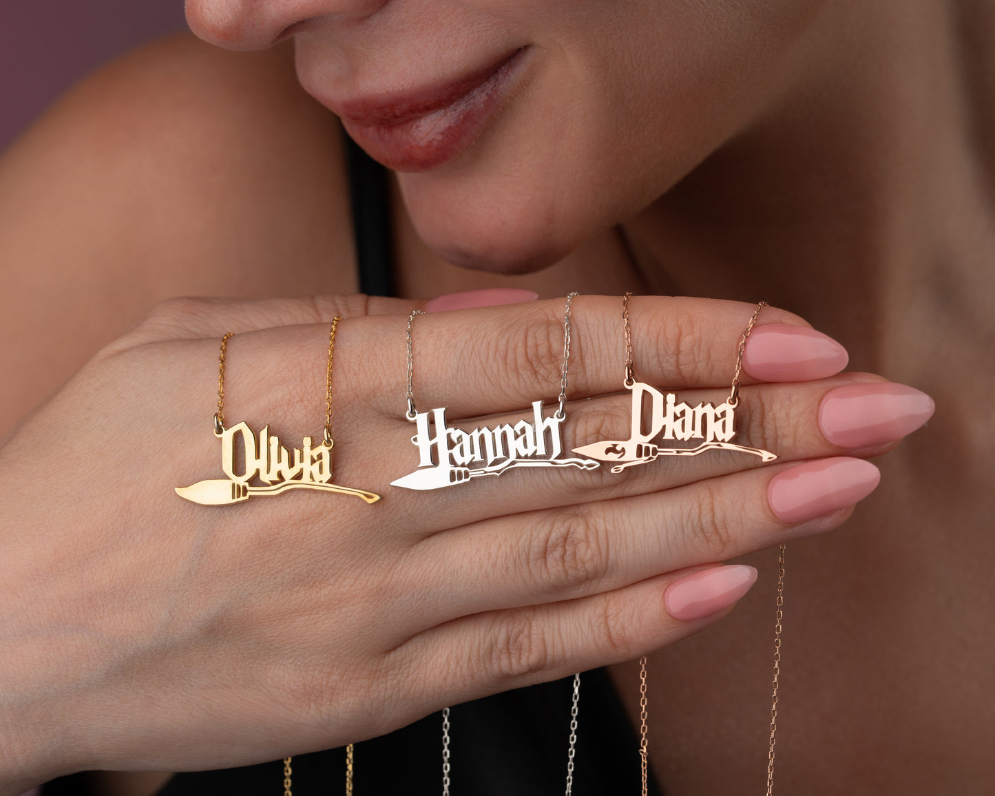 Personalized broom name necklace detail 5