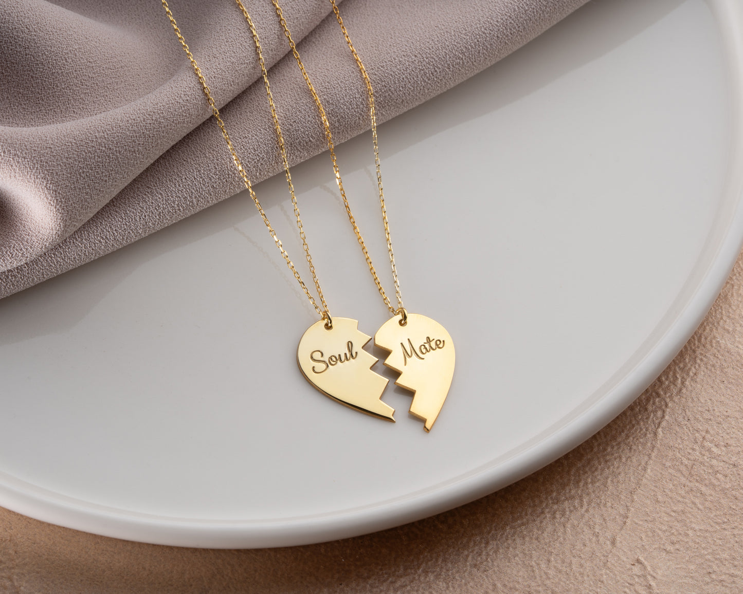 Personalized matching heart necklace set detail 11