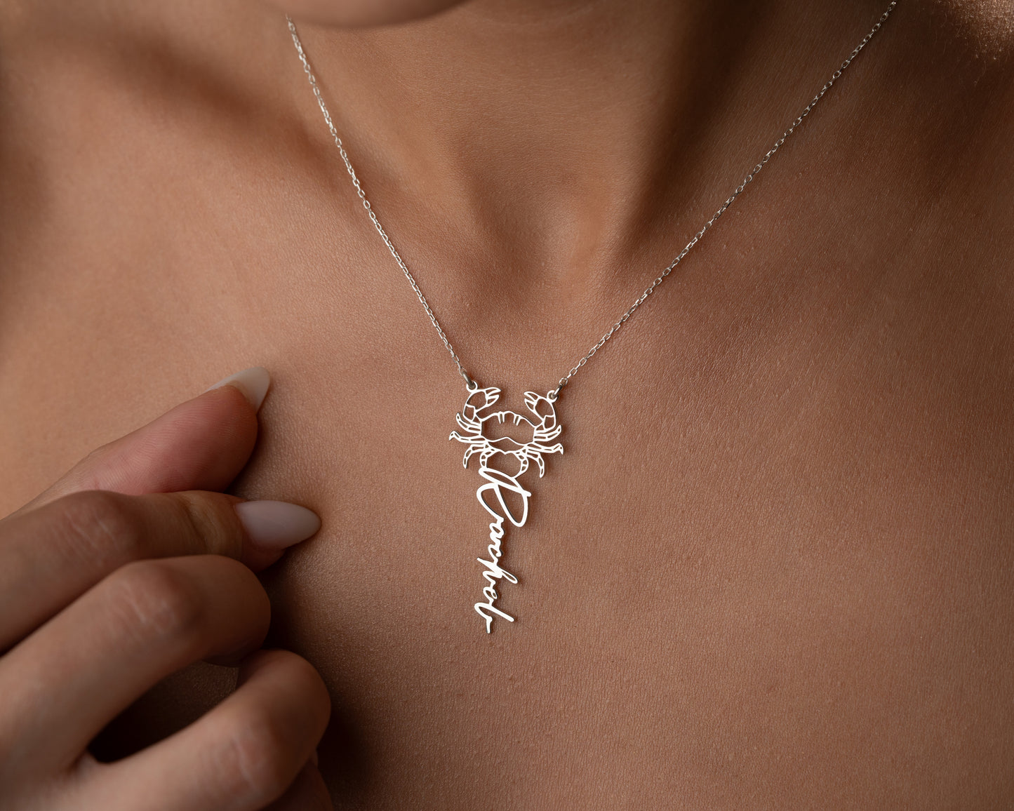 Personalized zodiac name necklace detail 8