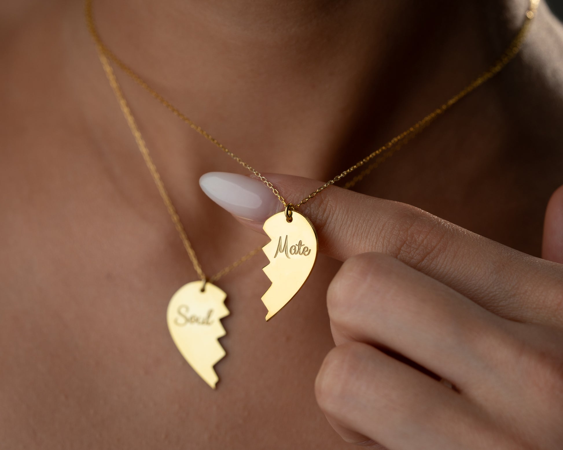 Personalized matching heart necklace set detail 7