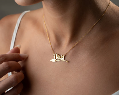 Personalized broom name necklace detail 7