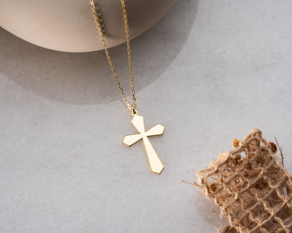 Flared cross pendant model