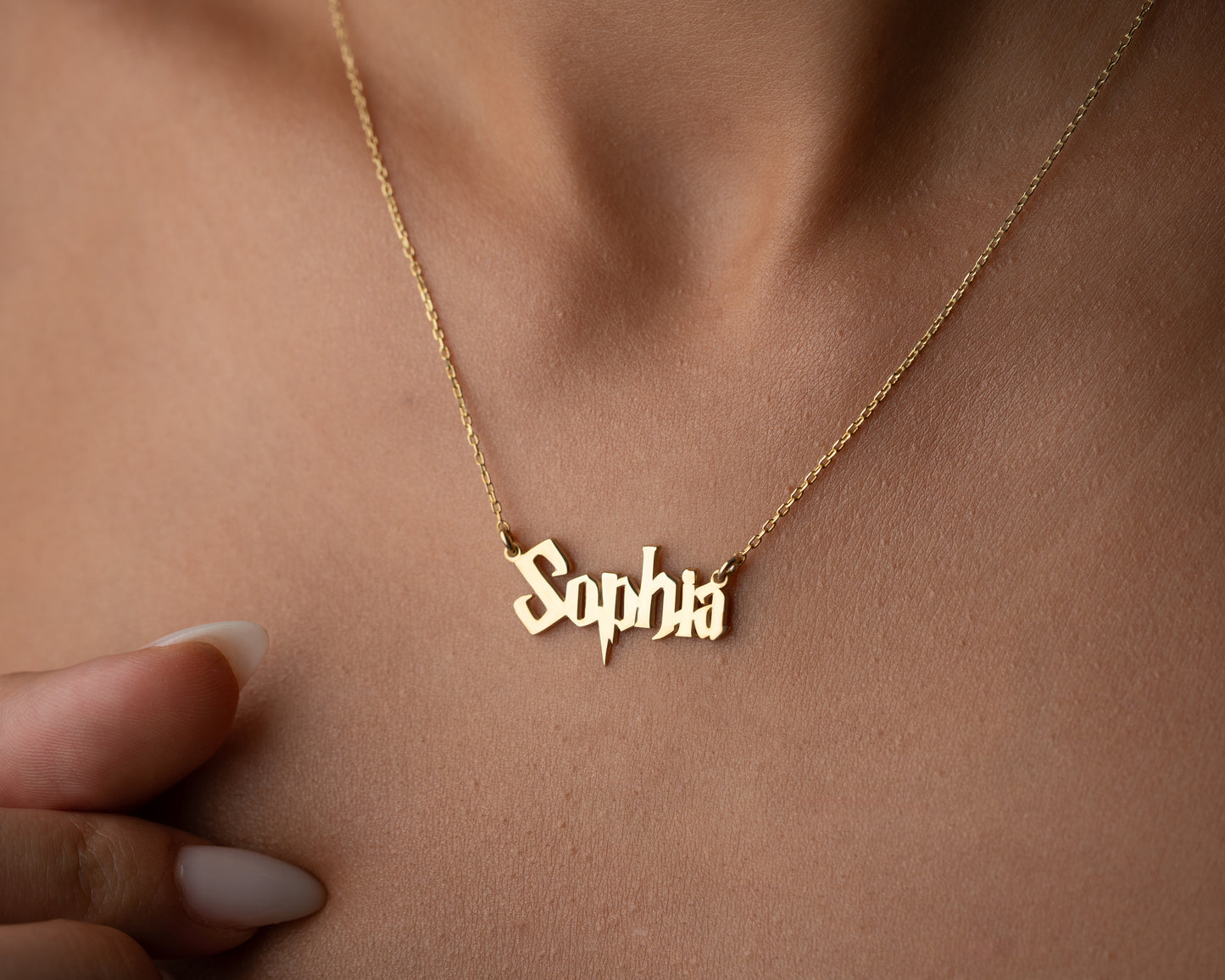 Wizard inspired name necklace detail