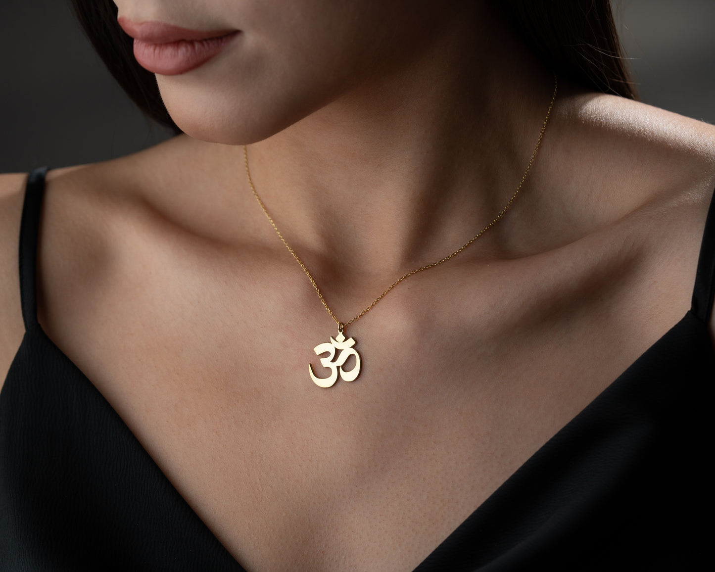 Hindu Aum spiritual pendant
