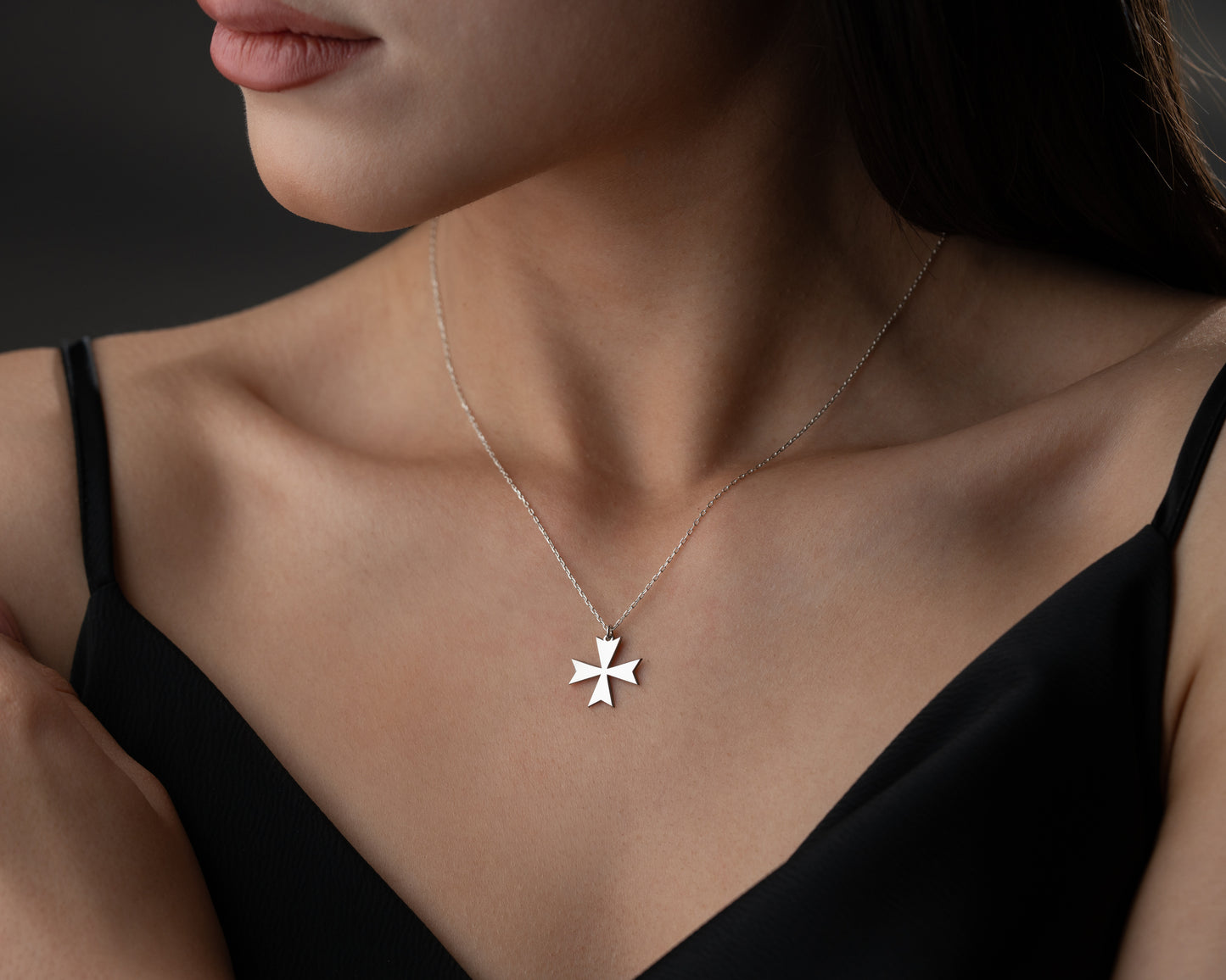 Maltese cross pendant necklace