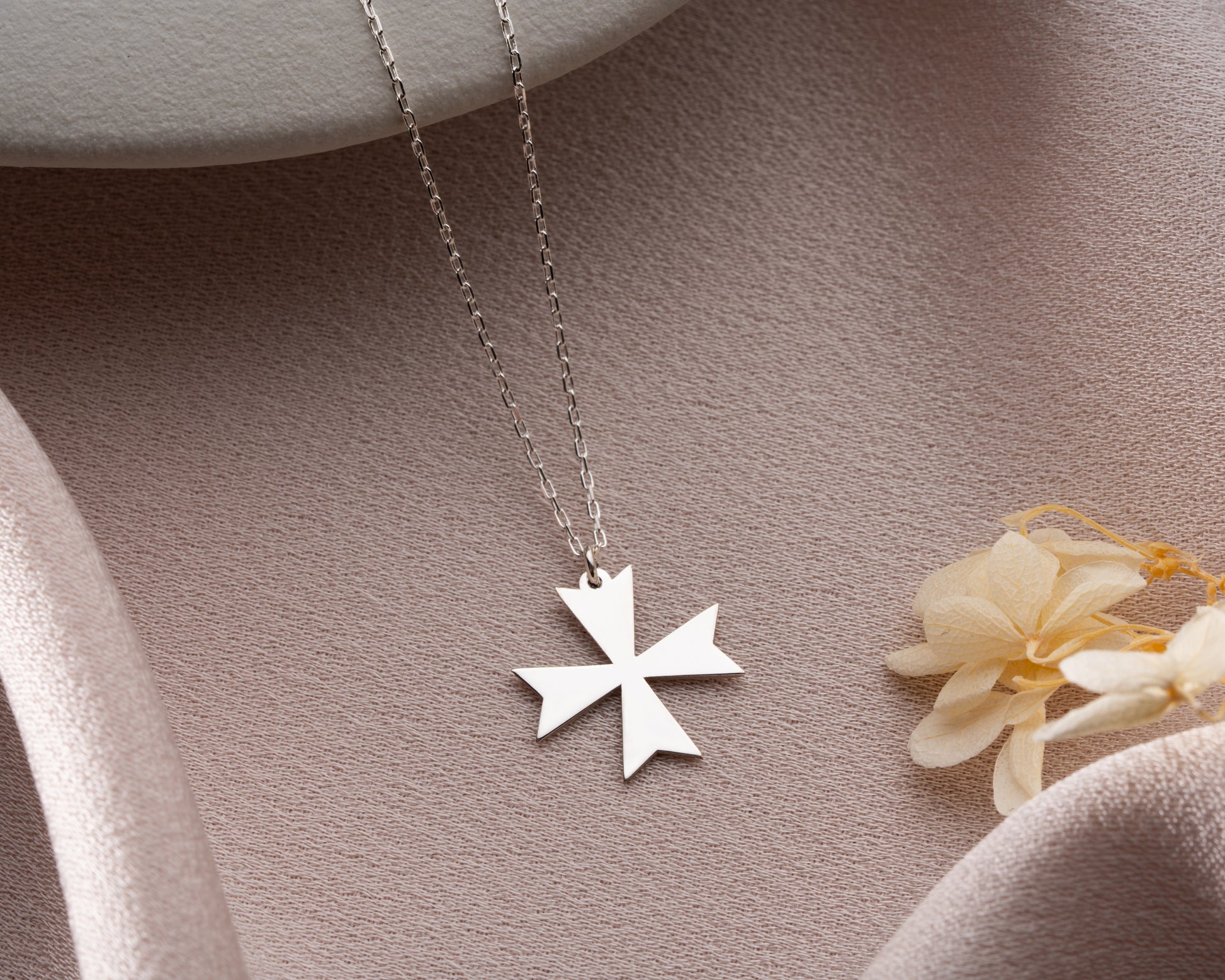 Maltese cross pendant necklace