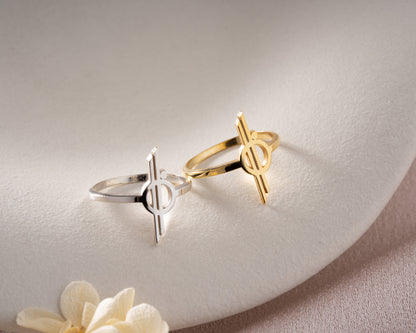 Minimalist orbit symbol ring in gold