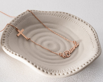 Name necklace with cross detail