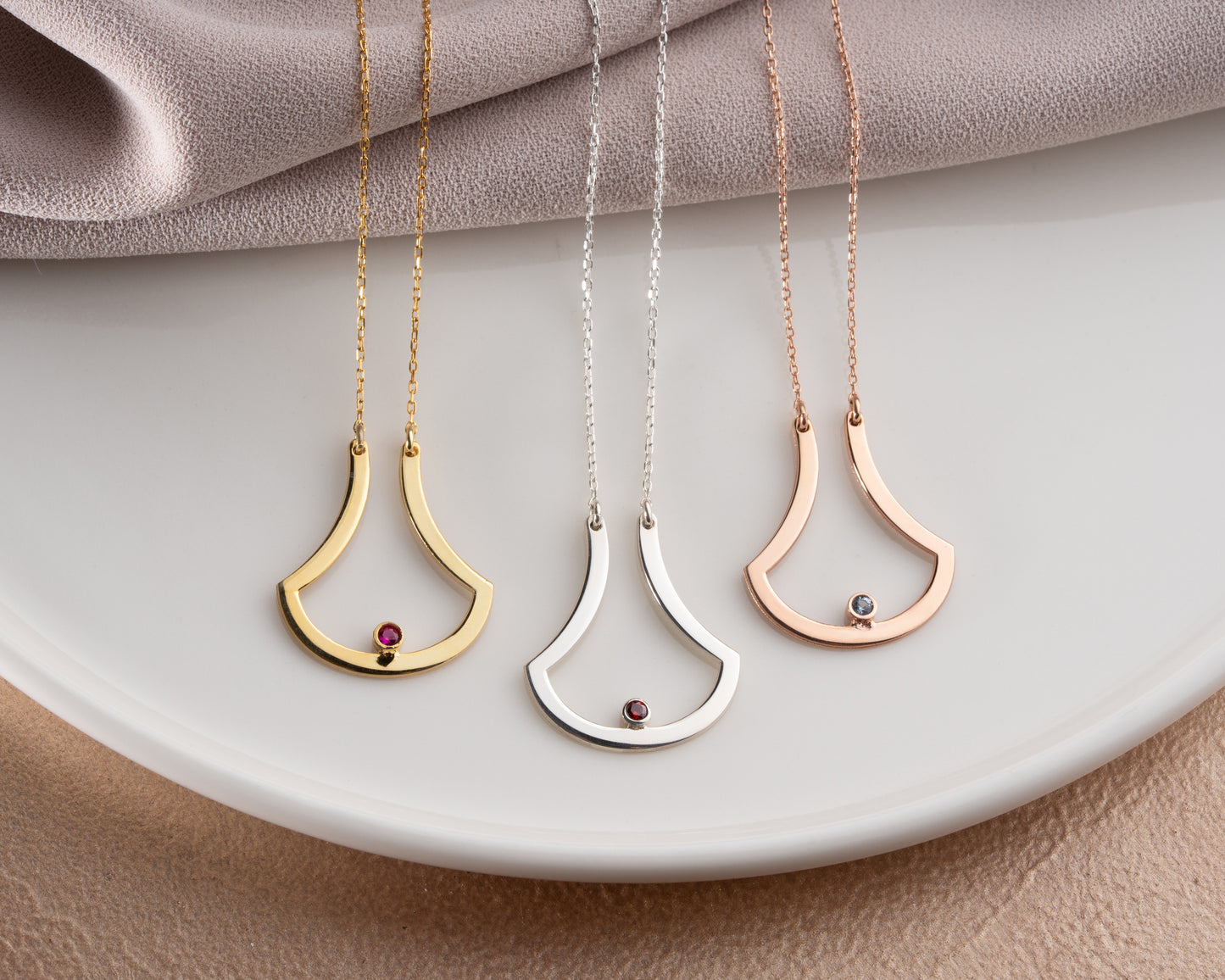 Open drop pendant detail