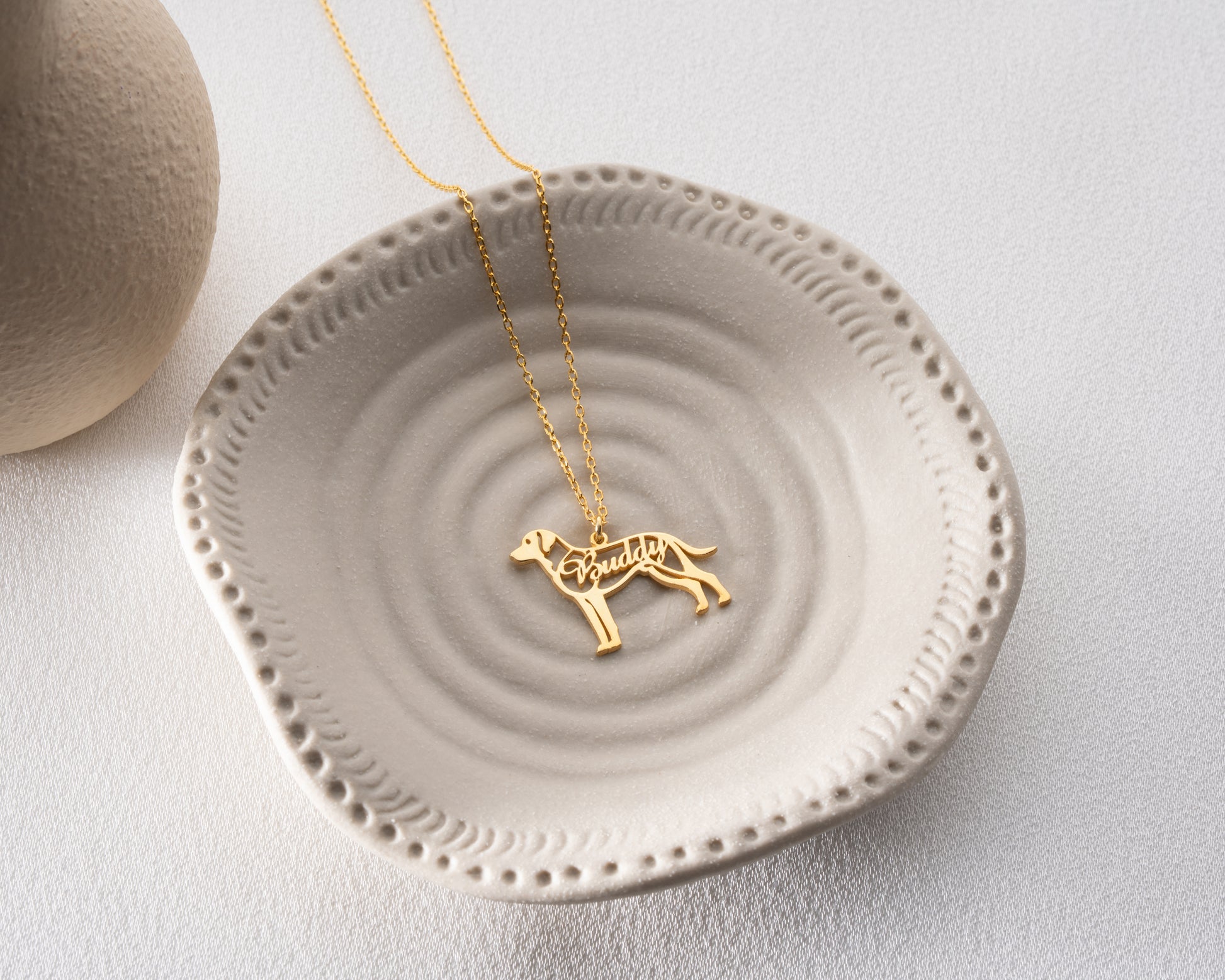 Personalized dog name necklace