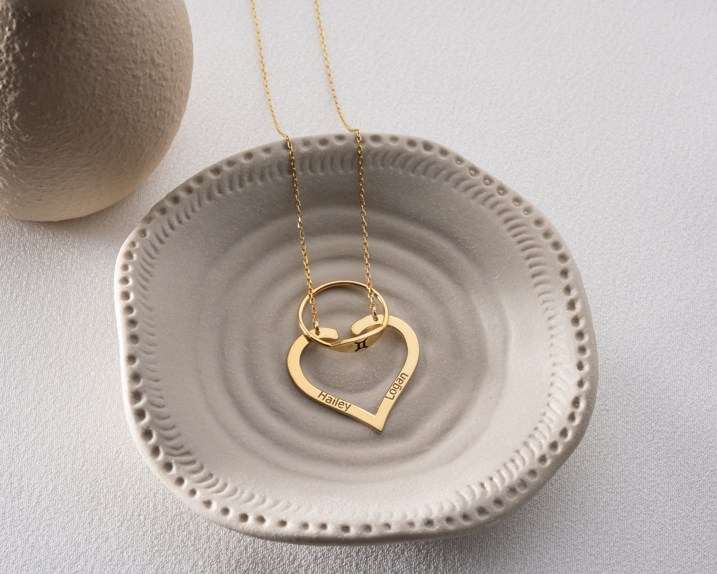 Personalized heart name necklace