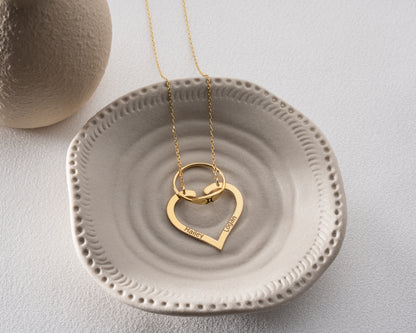Personalized heart name necklace