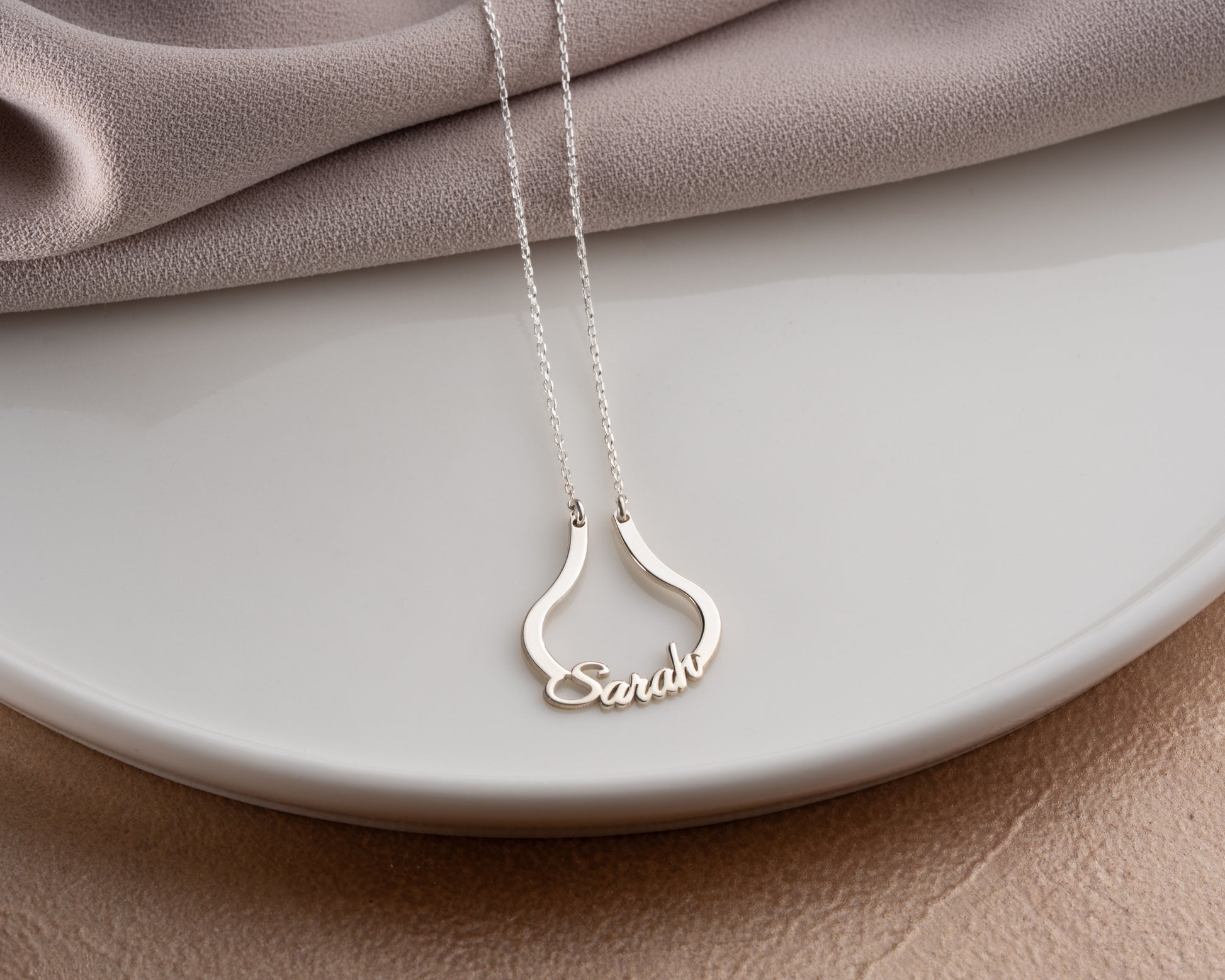 Personalized name ring holder