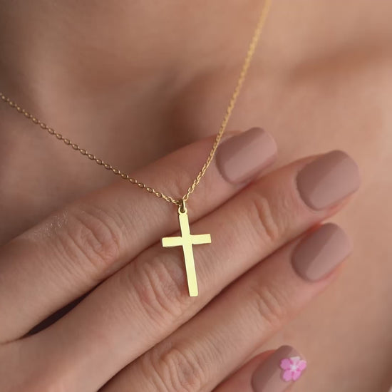 Minimal Christian Necklace with Cross Pendant