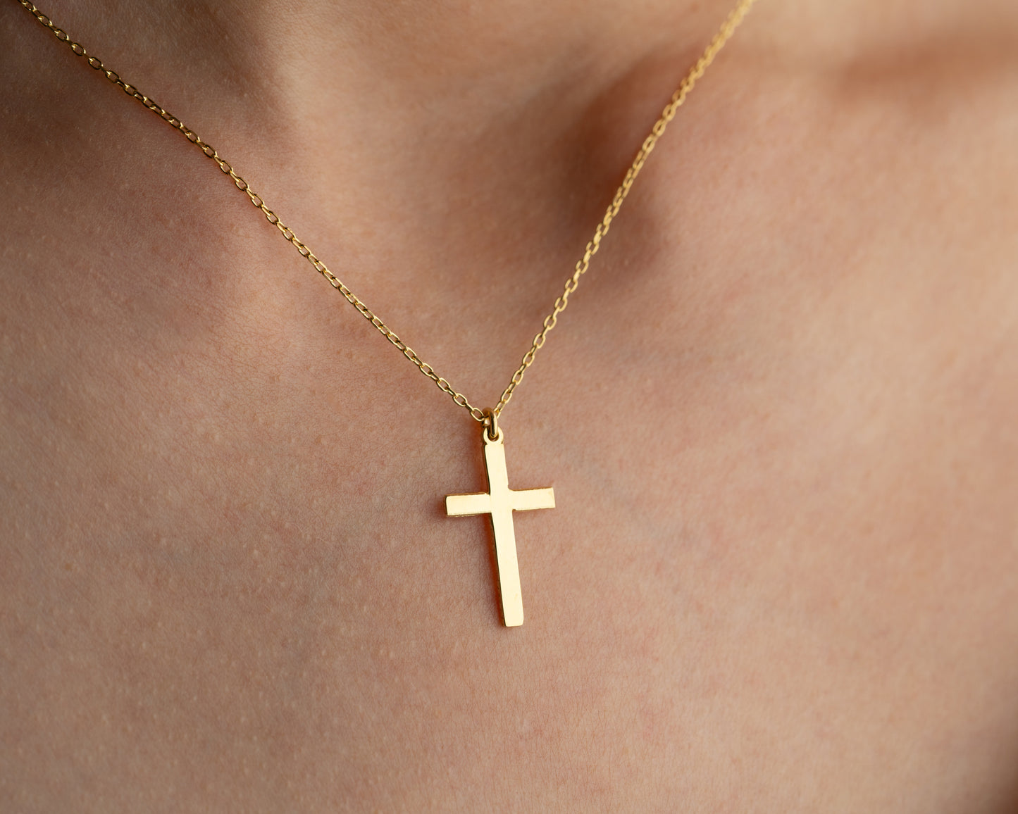 Minimal Cross Necklace – Christian Cross Pendant