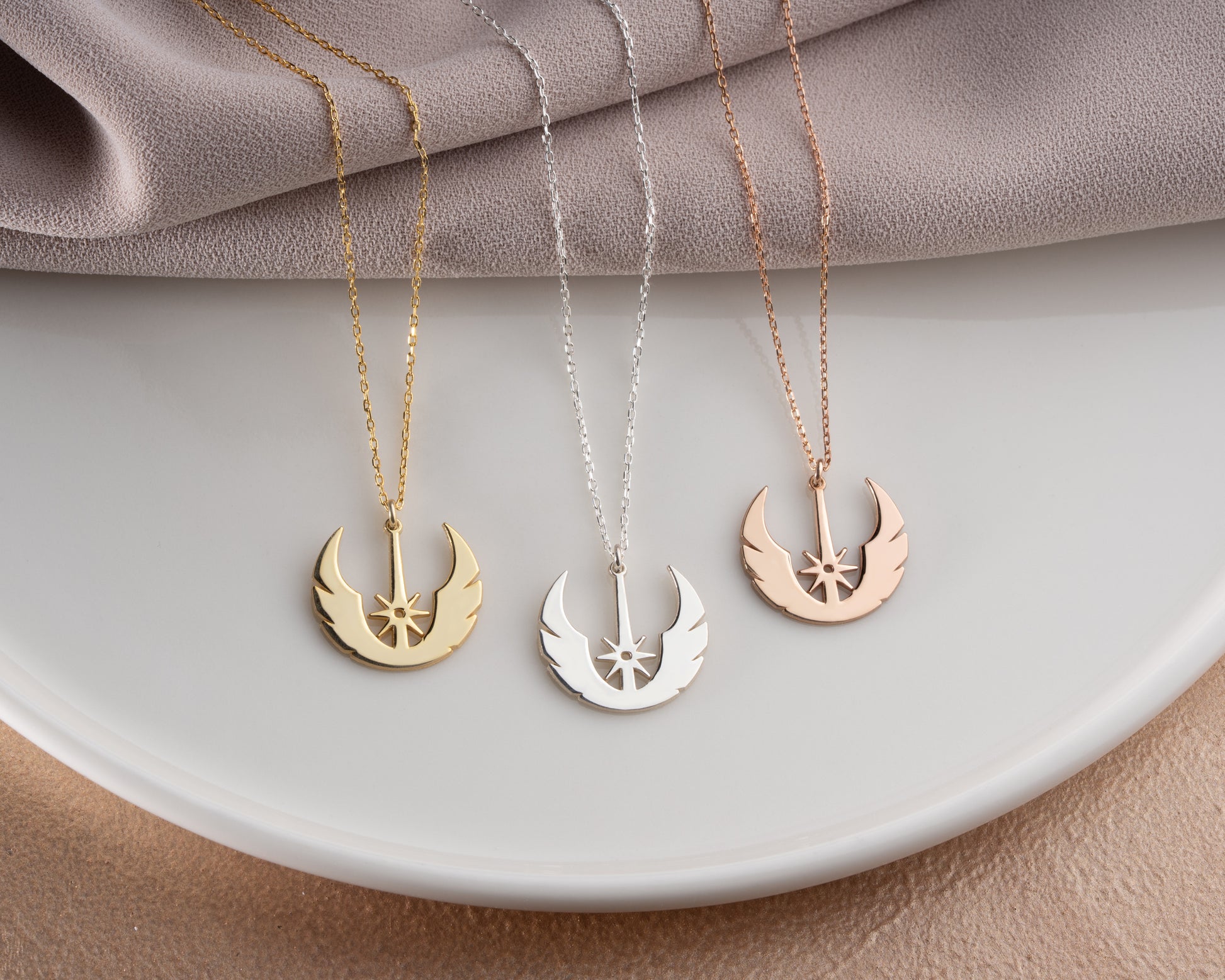 Minimalist Jedi Necklace